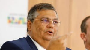 Ministro da Justiça quer apresentar projeto para "padronizar" ação das polícias