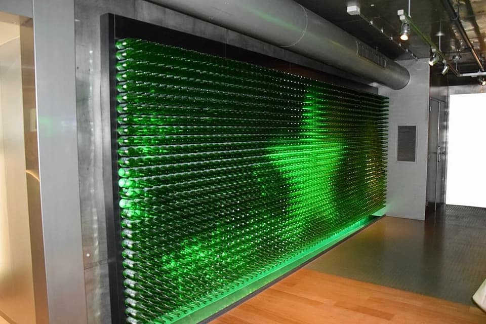 Seis cervejarias da Heineken por R$ 5 (isso mesmo, cervejarias!)