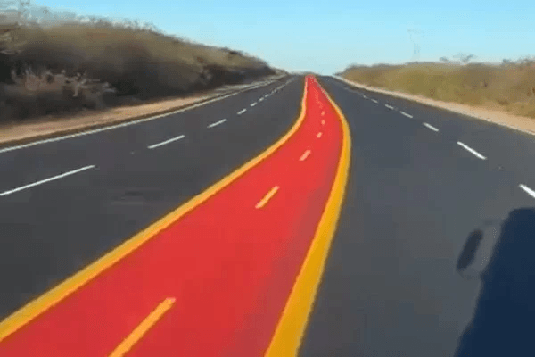VÍDEO: Ciclofaixa no meio de estrada no Piauí viraliza nas redes
