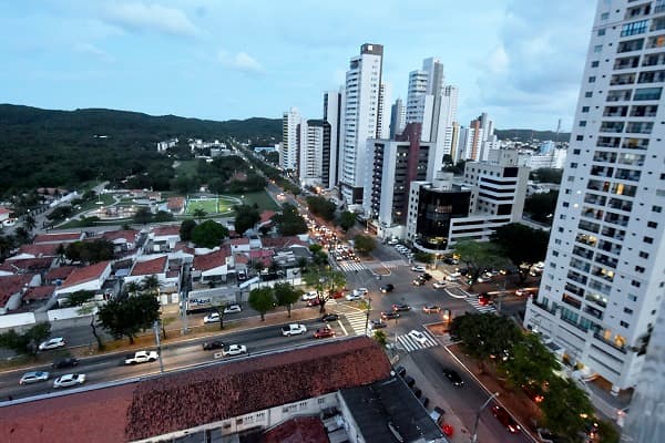 Justiça mantém suspensão de trincheira da Hermes com Alexandrino e cobra explicações