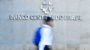 Selic deve fechar 2023 em 11,75%, avaliam economistas