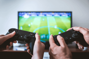 Divergências freiam projeto de lei que reduz impostos sobre games