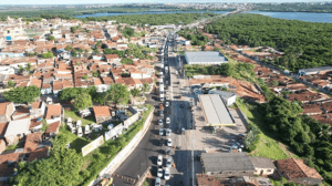 Felizardo Moura tem trânsito lento para quem sai da Zona Norte na manhã desta segunda-feira