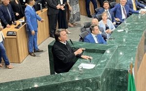 Bolsonaro: ‘Sei dos riscos que corro em solo brasileiro'