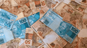 Gastos devem crescer em 2024 e conta do Orçamento pode não fechar, dizem especialistas