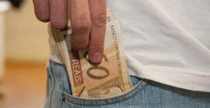 Contratados no Sudeste recebem R$ 455 a mais que os do Nordeste, mostra Caged