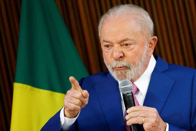 Petrobras vai deixar de enviar dividendos apenas a acionistas, diz Lula