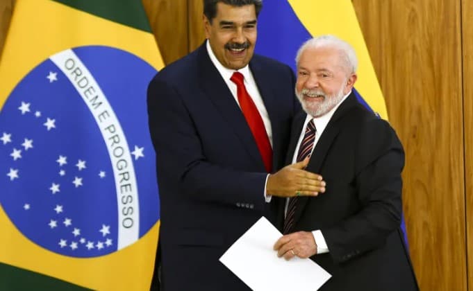 Lula assina decreto para Brasil voltar a comprar energia da Venezuela