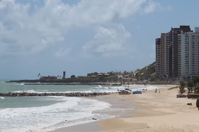 Grande Natal está com três trechos impróprios para banho; veja quais