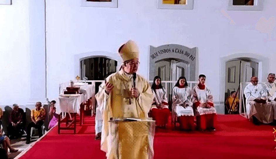 VÍDEO: Bispo detona advogados “vocação é arrancar bandido da cadeia?”