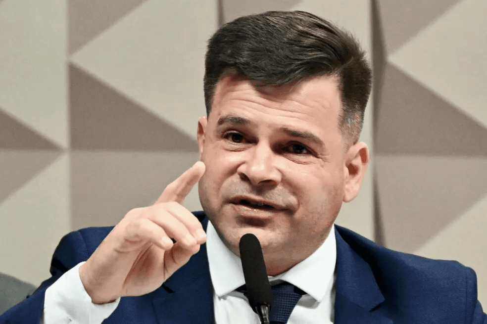 Preso, Silvinei se recusa a ser notificado em processo da CGU