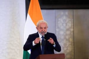 Lula, que já estudou recorrer ao TPI, diz que ‘nem sabia da existência' do tribunal de Haia