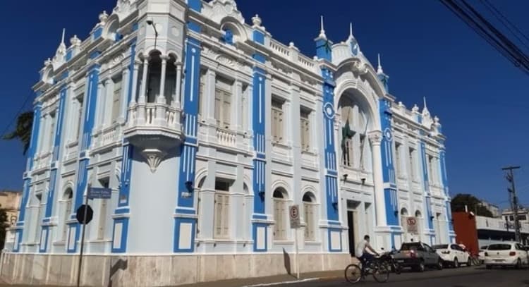 Engenheiros e Arquitetos da Prefeitura Municipal de Natal solicitam reajuste salarial com 10 anos de defasagem