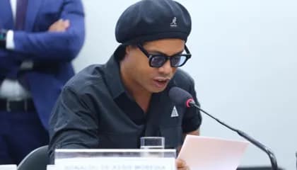 CPI das Pirâmides Financeiras aprova quebra de sigilo de Ronaldinho Gaúcho