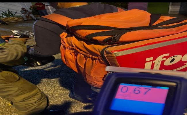 Entregador é preso durante blitz da Lei Seca em Natal; outros 25 condutores foram autuados