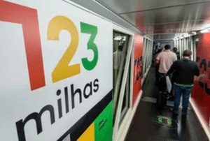 Clientes da 123 Milhas com passagens emitidas devem embarcar, diz Anac