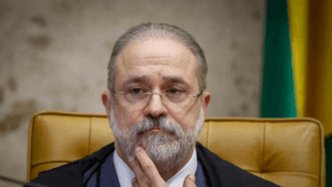 Aras deixa comando da PGR após 4 anos; saiba cotados para o cargo