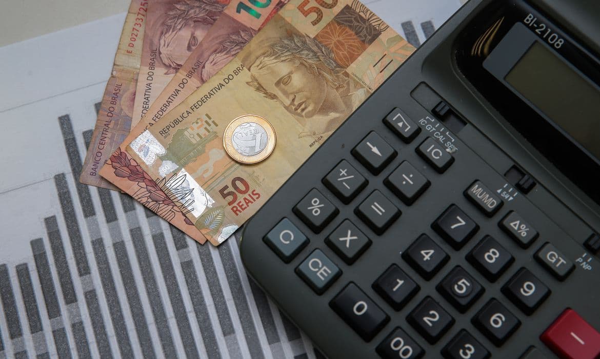 Mais de 6,55 milhões de empresas estão inadimplentes no Brasil; maior número na série histórica desde 2016