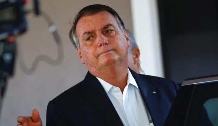 MP pede que TCU determine devolução de presentes dados a Bolsonaro na Presidência; veja lista
