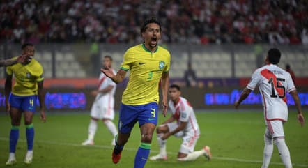 Marquinhos marca aos 45 do segundo tempo, e Brasil vence o Peru pelas Eliminatórias