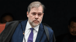 Procuradores recorrem contra decisão de Toffoli sobre Lava Jato