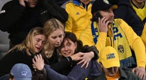 VÍDEO E FOTO: Jogo da Bélgica é paralisado após atentado terrorista na capital do país. Autor teria sido filmado na fuga