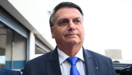 TSE suspende julgamento com dois votos pela condenação de Bolsonaro