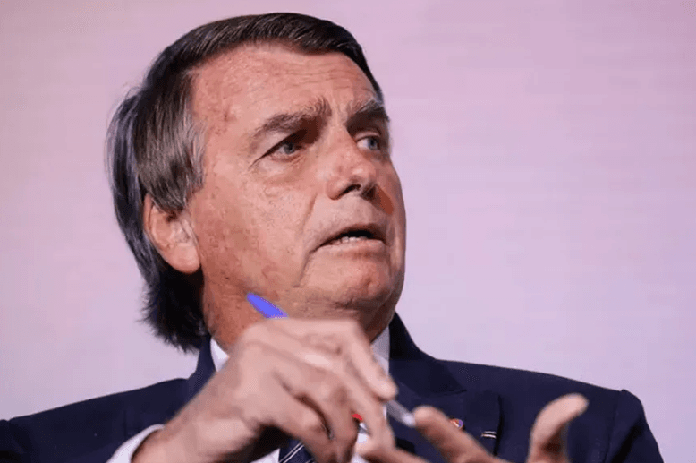 PF faz operação contra Bolsonaro, Braga Netto, Heleno, Valdemar e outros