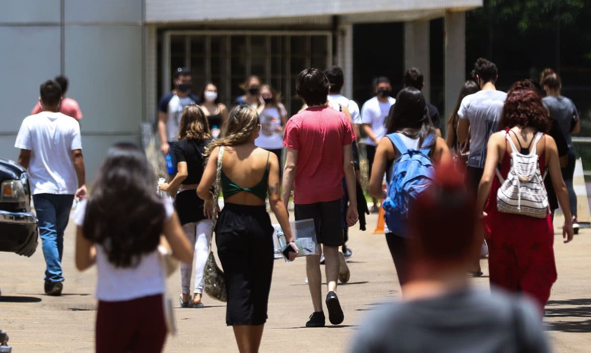 ENEM 2023: Cartão de confirmação de inscrição será disponibilizado terça-feira (24)