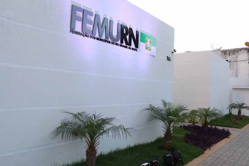 Escola dos Municípios da Femurn lança revista científica