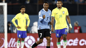 Brasil leva “olé” e volta a perder para o Uruguai depois de 22 anos