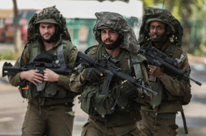 Brasileiros procuram embaixada de Israel dispostos a lutar na guerra
