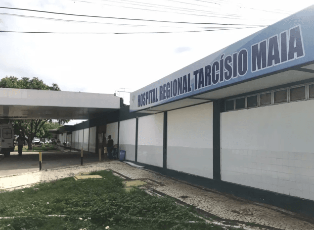 Tomógrafo do Hospital Tarcísio Maia quebra mais uma vez e pacientes são transferidos para unidades até na Grande Natal para exames