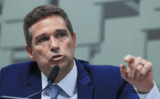 ‘Governo deve tanto que pega o dinheiro do investimento para financiar dívida', diz presidente do Banco Central