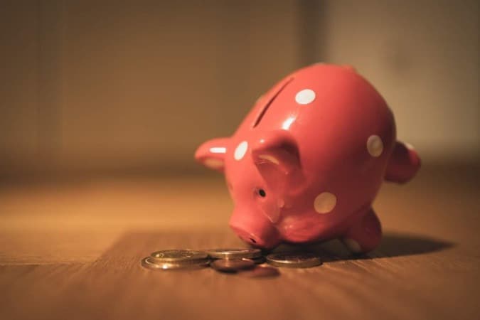 Poupança tem a 2ª maior retirada de recursos da história
