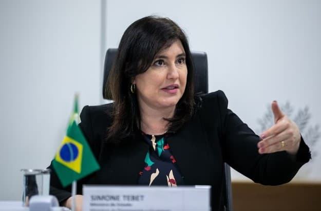 Tebet diz que governo tem de perseguir meta de zerar rombo com ‘controle dos gastos públicos’