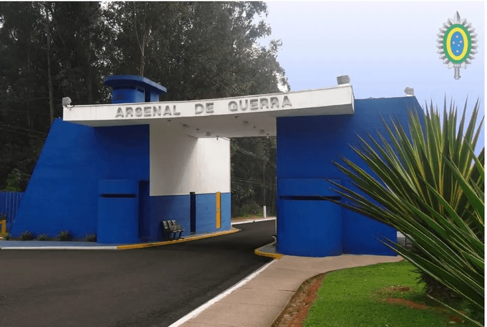Comitiva do Exército investiga furto de 21 armas de quartel em SP; 480 militares seguem retidos e são ouvidos