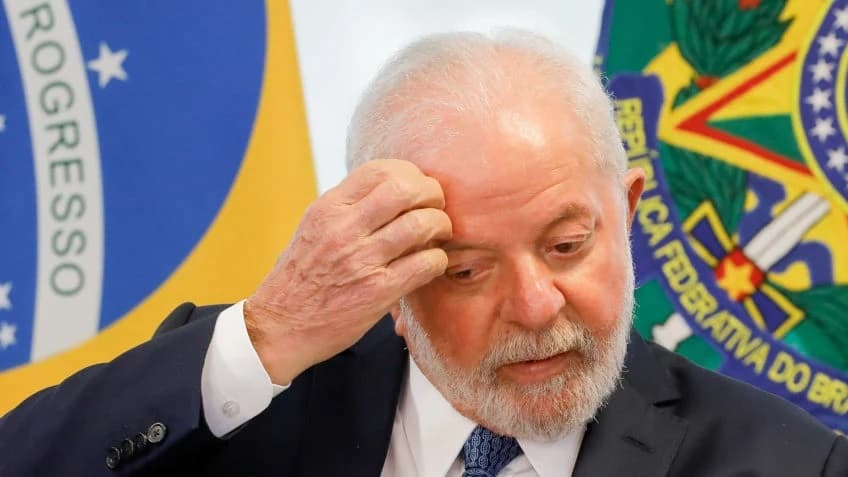 Lula bate recorde em demora para indicar PGR