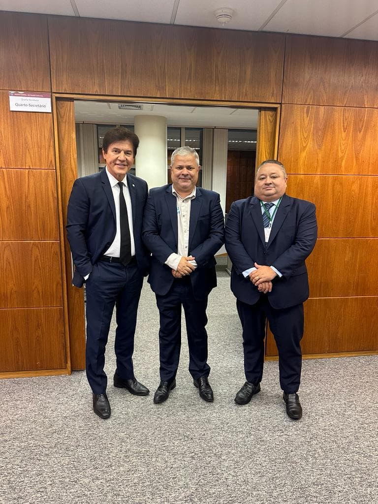 Em Brasília, prefeito Júlio César garante recursos para construção de CEASA e Balneário