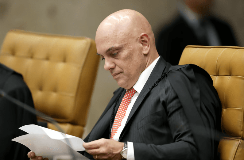 Moraes manda soltar 11º preso do 8 de janeiro após morte na Papuda