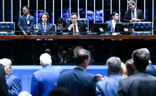 Senado aprova Lei Orgânica das polícias militares e bombeiros com regras para atuação política