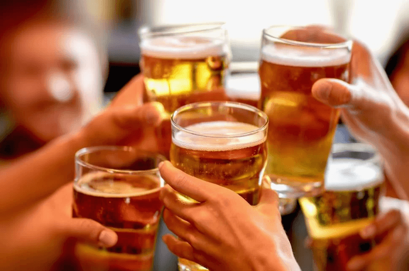 Cérebro leva até sete meses para reparar efeitos do álcool, diz estudo