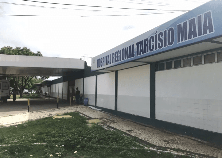 Com tomógrafo quebrado há um mês, Hospital Tarcísio Maia já transferiu mais de 850 pacientes