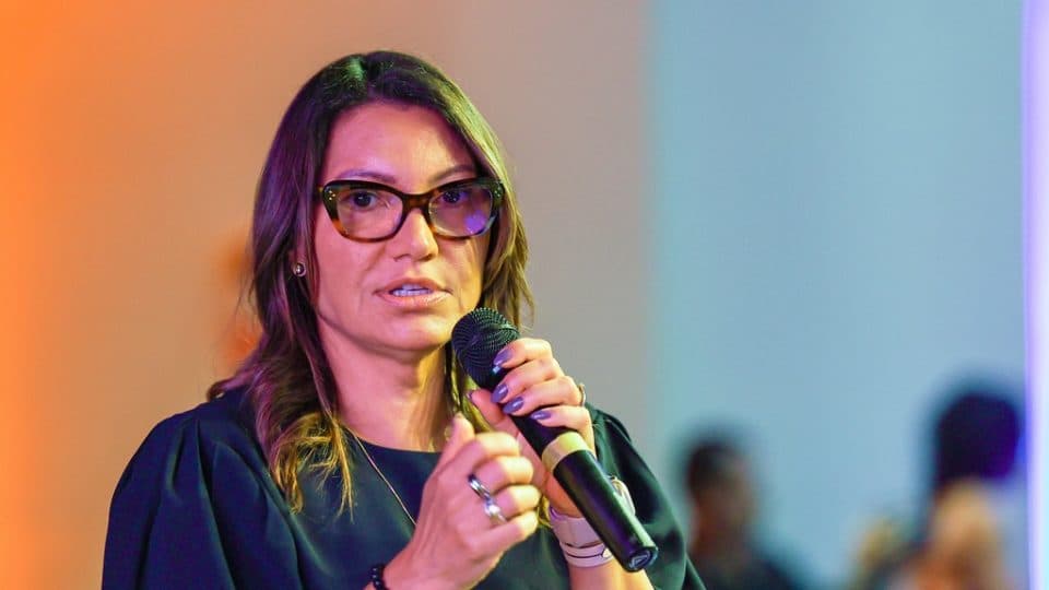 Janja diz querer gabinete no Planalto