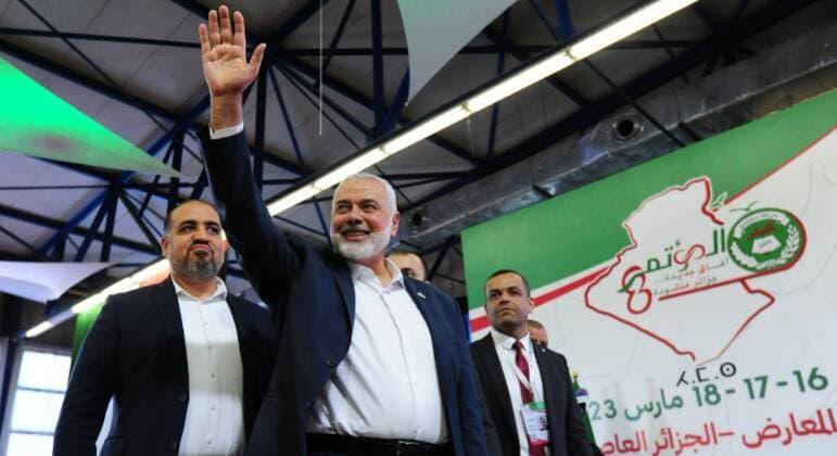 Riquíssimo e apoiado por Catar, Turquia e Irã, líder político do grupo terrorista Hamas vive livremente