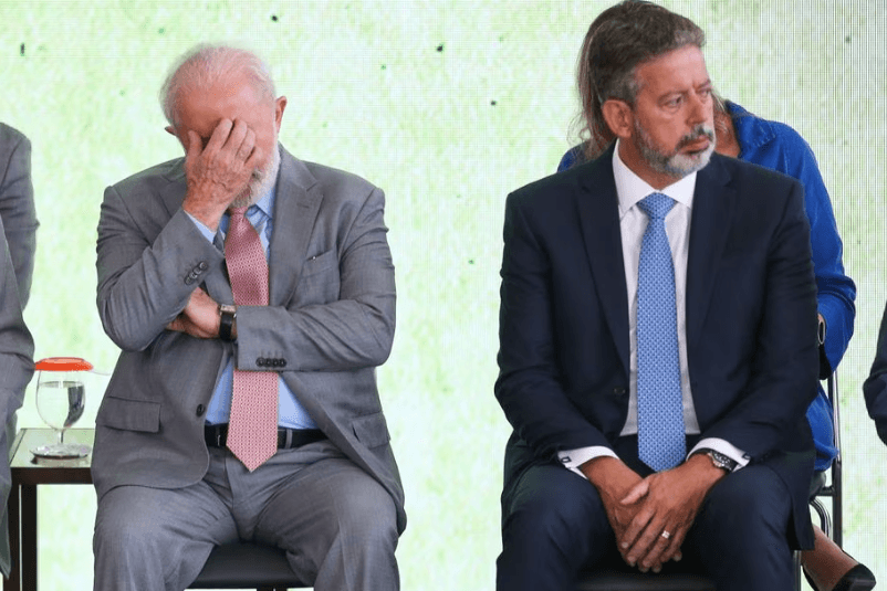 Lula recebeu só 6% do número de deputados e senadores que Bolsonaro teve agenda no 1º ano de governo