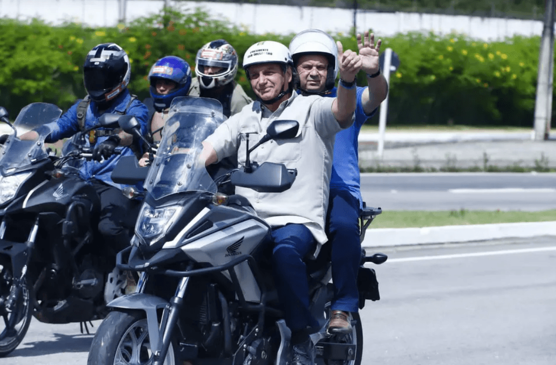Jair Bolsonaro será homenageado na ALRN em sessão solene em alusão ao Dia do Motociclista