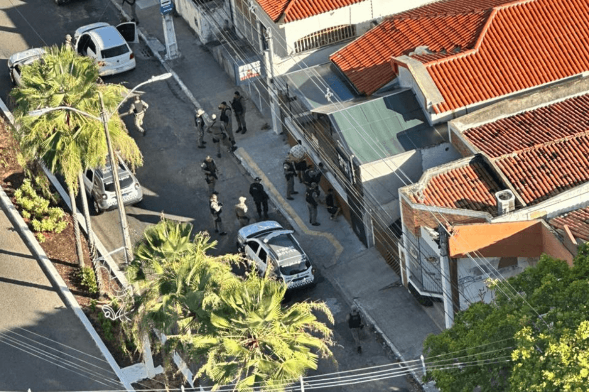 Três criminosos são presos após troca de tiros com a PM em Petrópolis