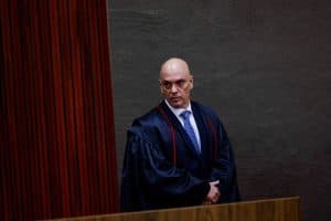 STF suspende julgamento sobre “revisão da vida toda”