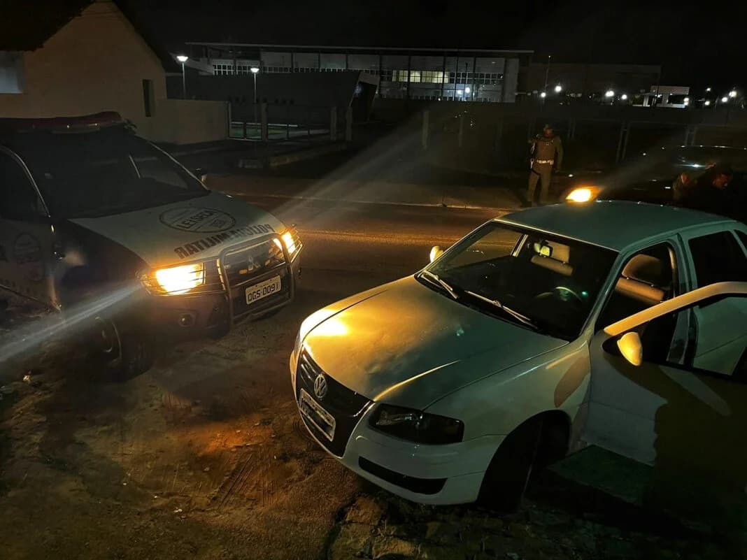 Após tentar fugir, homem é preso pela Lei Seca na zona Leste de Natal